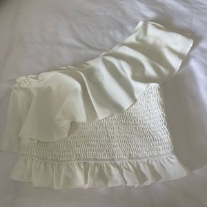 One shoulder top